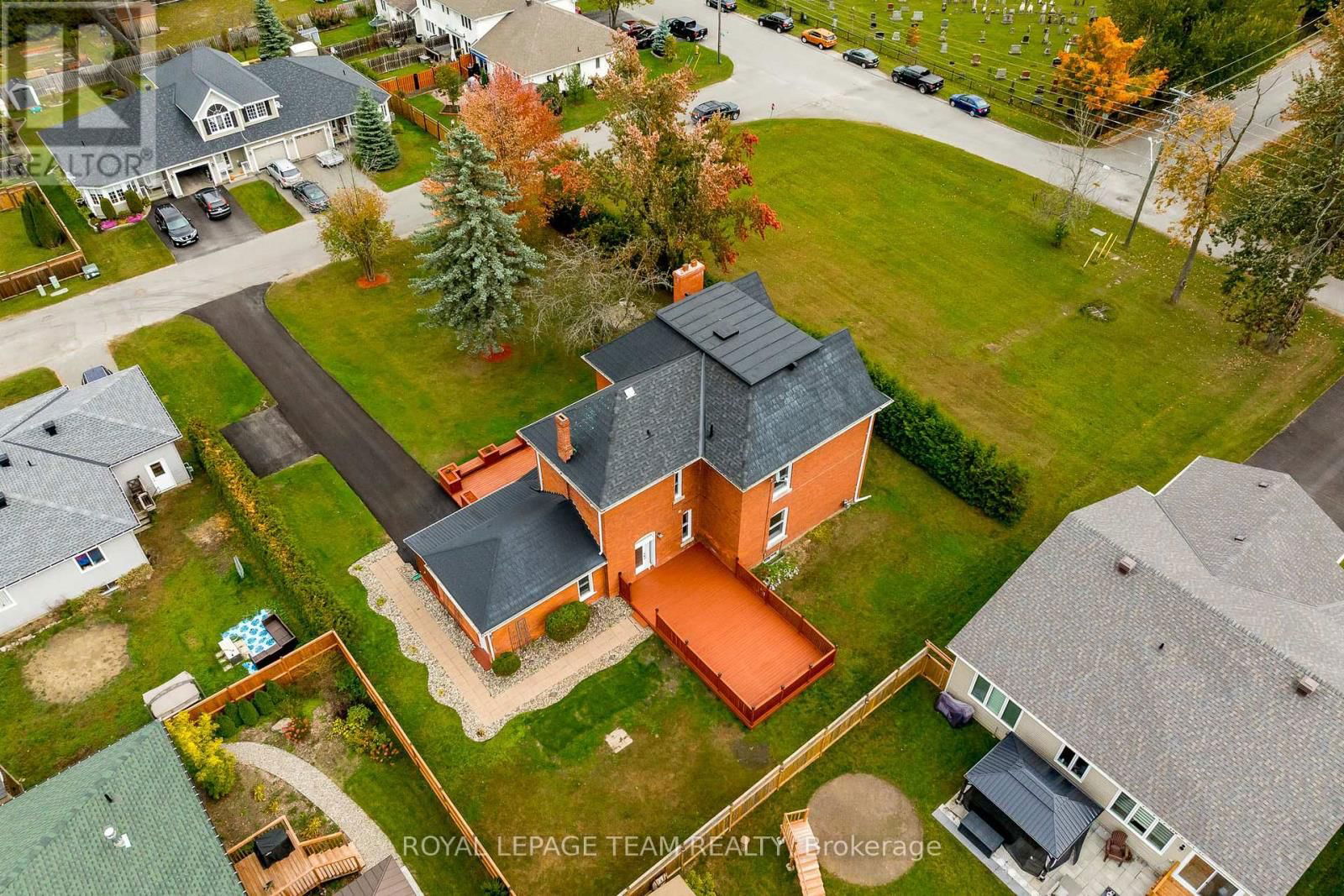 294 DUMBRILLE STREET Image 42