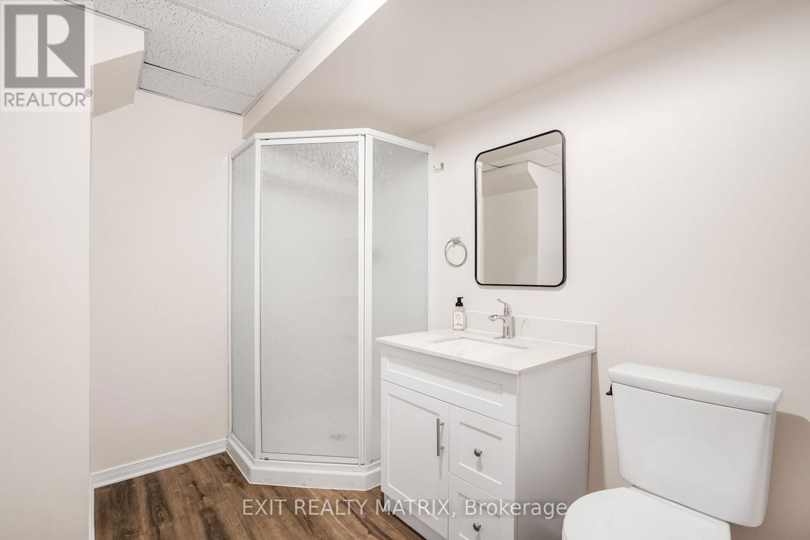 58 CASTLEBEAU STREET Image 23
