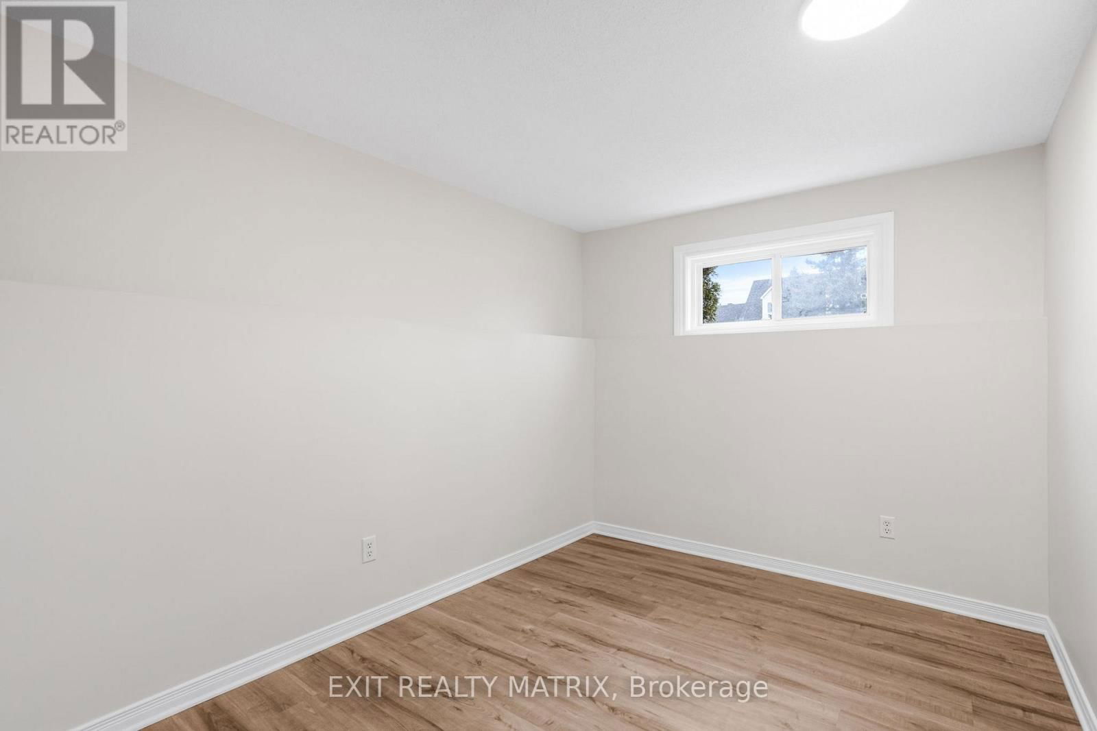 58 CASTLEBEAU STREET Image 25
