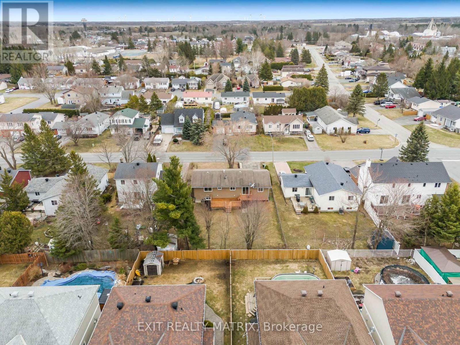 58 CASTLEBEAU STREET Image 36