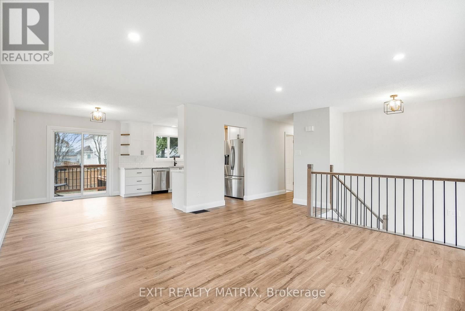 58 CASTLEBEAU STREET Image 8