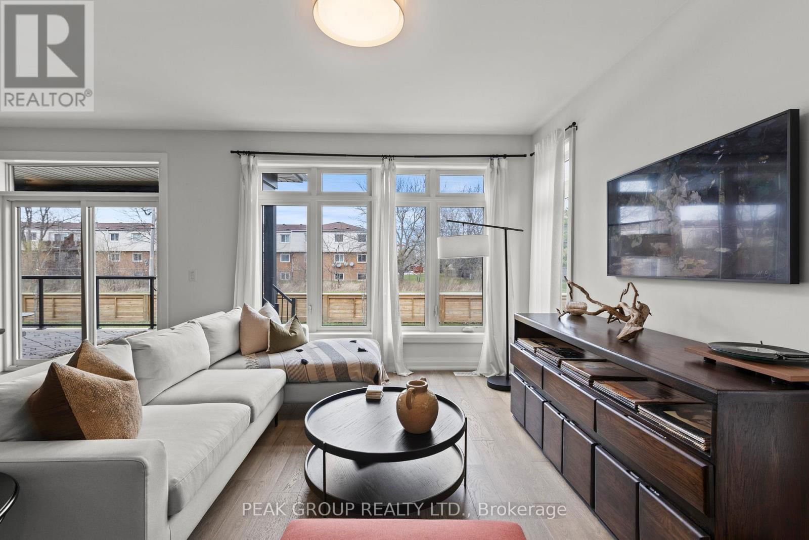 8 - 8974 WILLOUGHBY DRIVE Image 14