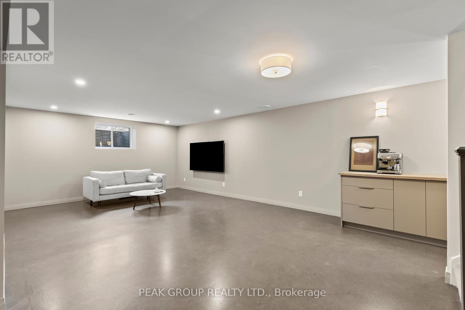 8 - 8974 WILLOUGHBY DRIVE Image 28