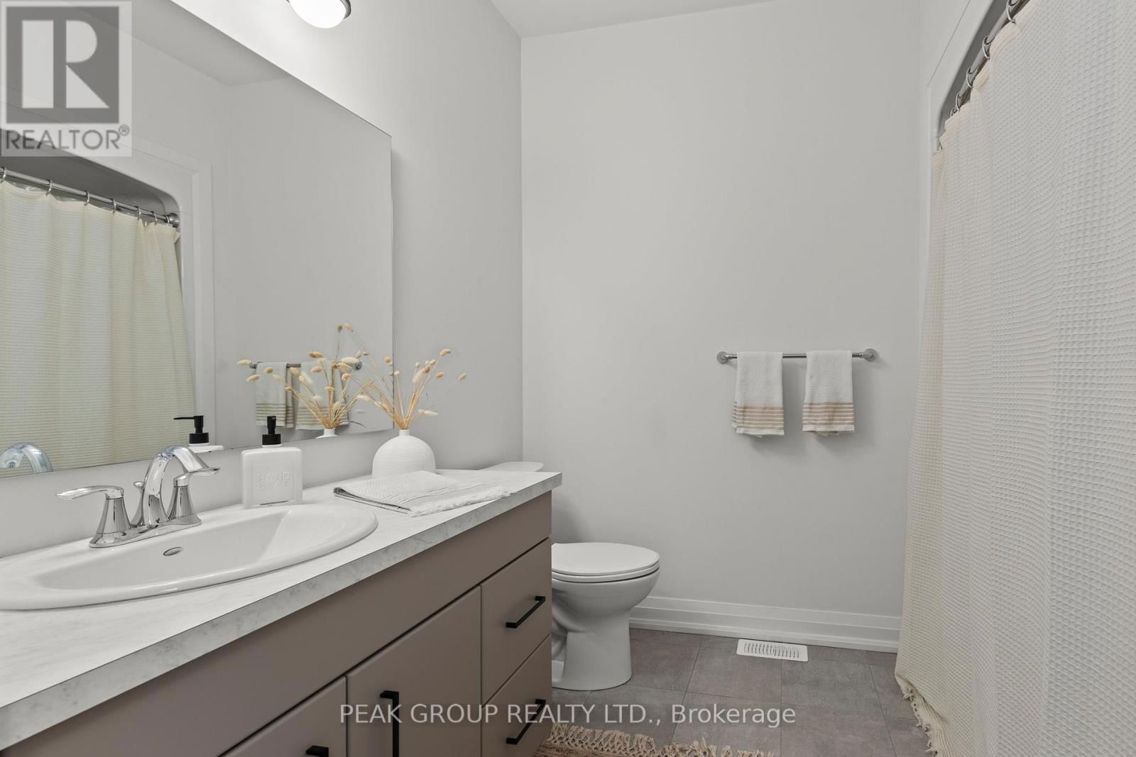 8 - 8974 WILLOUGHBY DRIVE Image 7