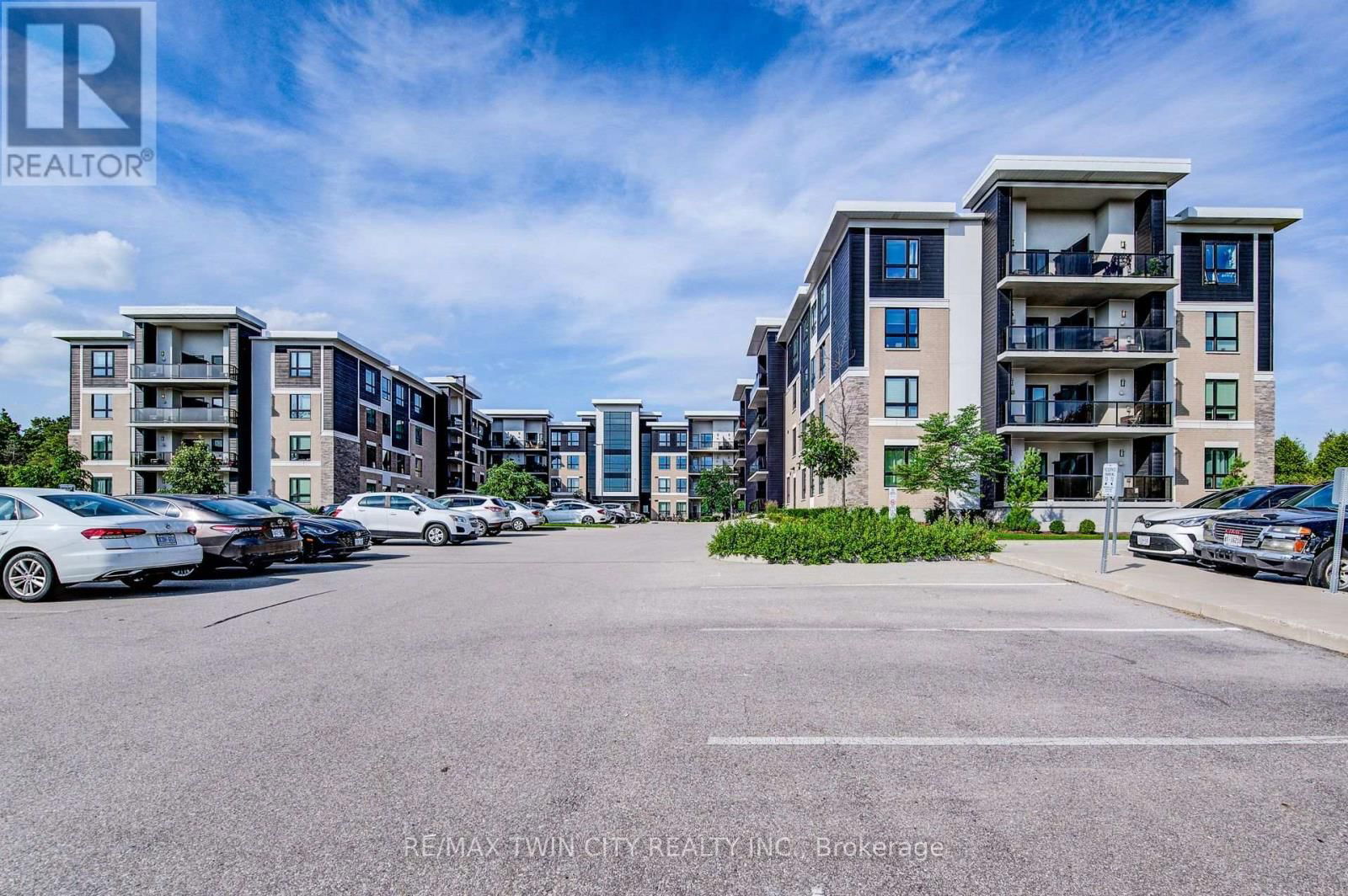 306 - 1284 GORDON STREET Image 1