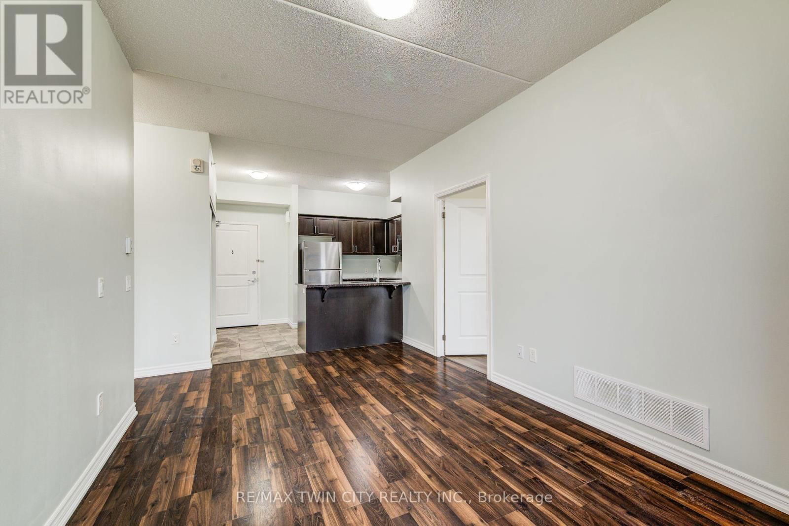 306 - 1284 GORDON STREET Image 16