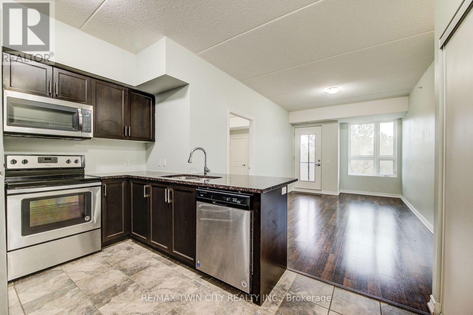 306 - 1284 GORDON STREET Image 9