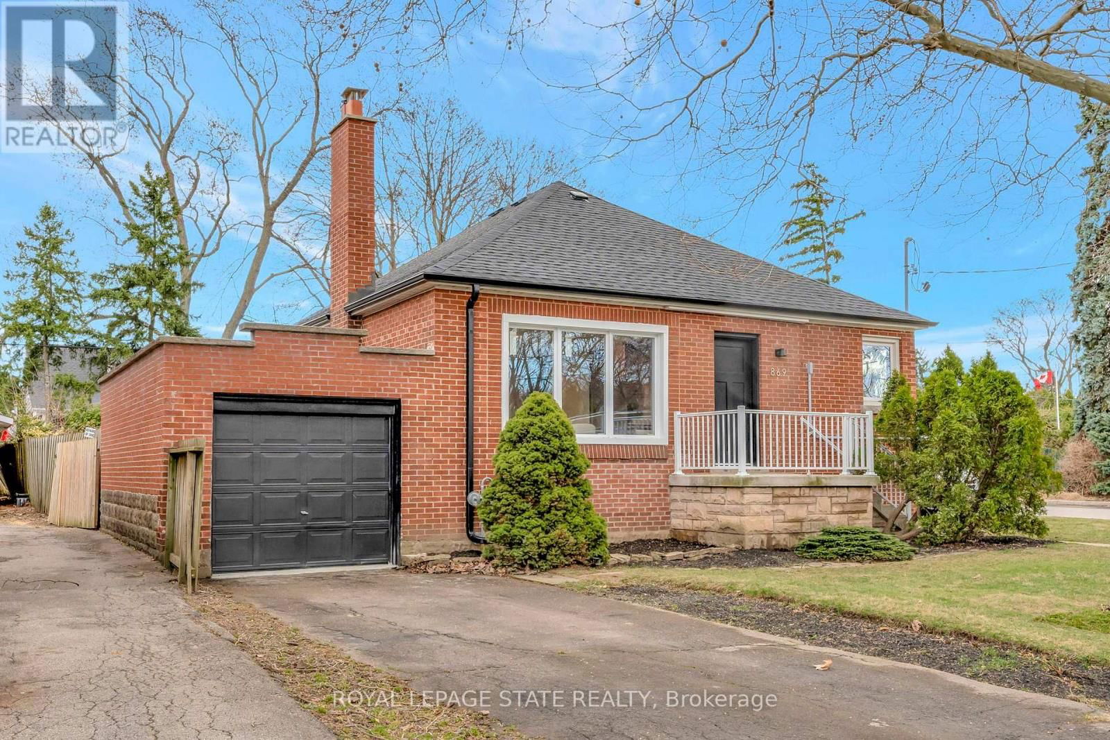 869 GARTH STREET Image 3