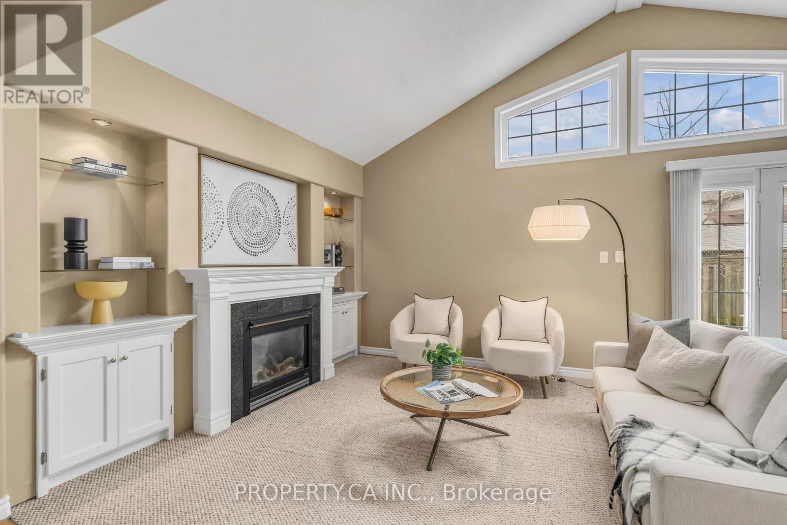 294 HUCK CRESCENT Image 10