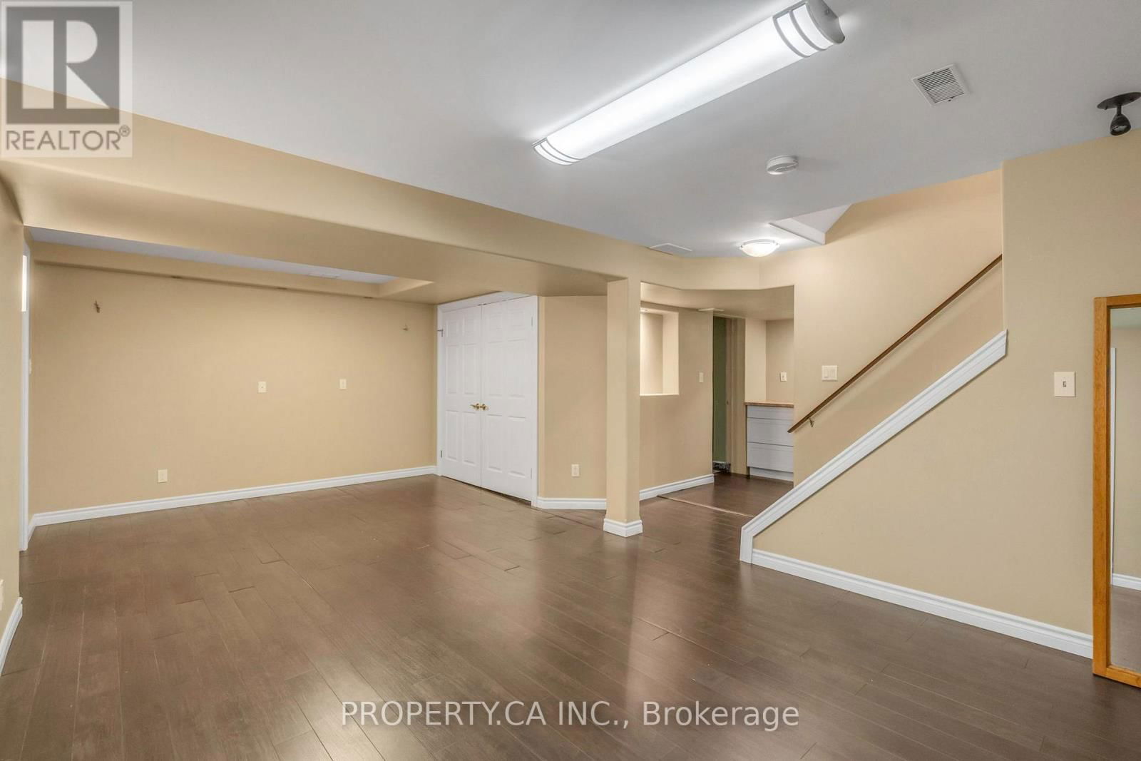 294 HUCK CRESCENT Image 35