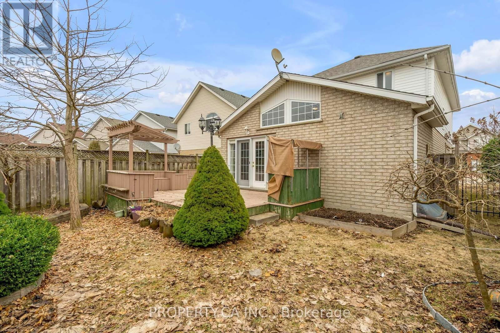 294 HUCK CRESCENT Image 46