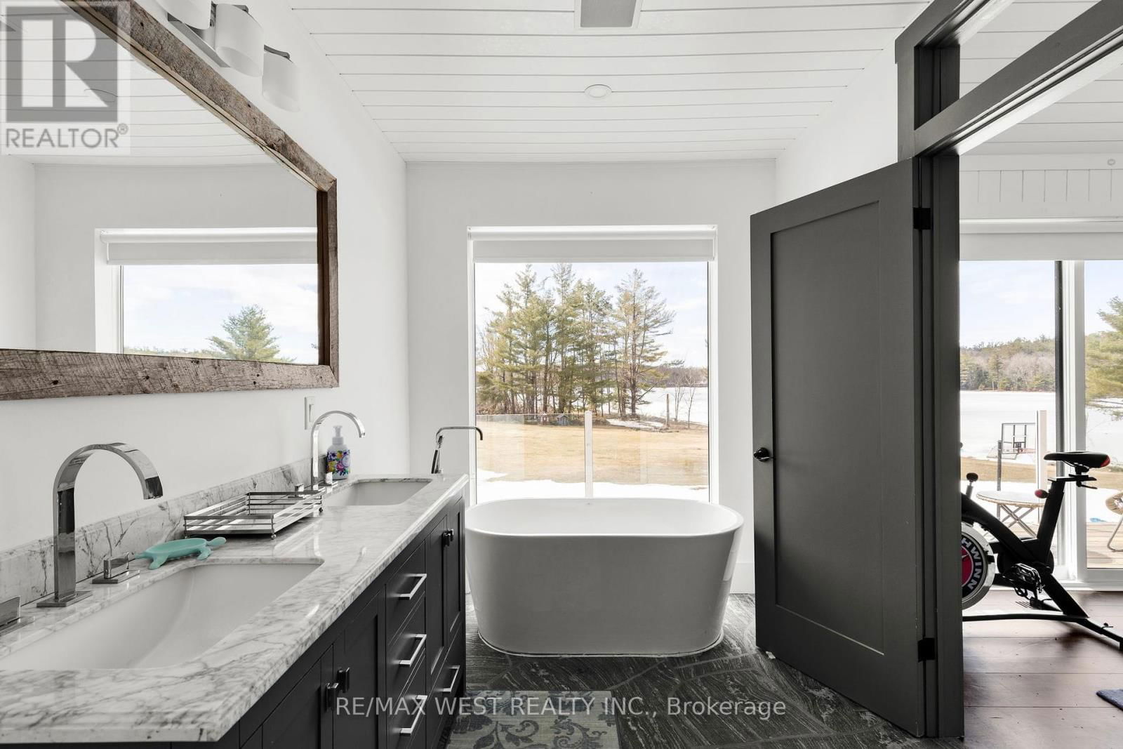 1 - 1331 SOUTH MONCK DRIVE Image 16