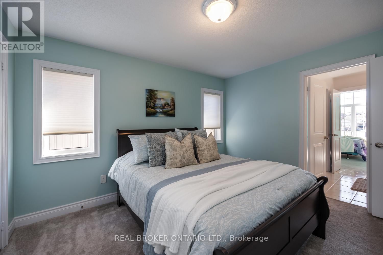 3 MELROSE DRIVE Image 23