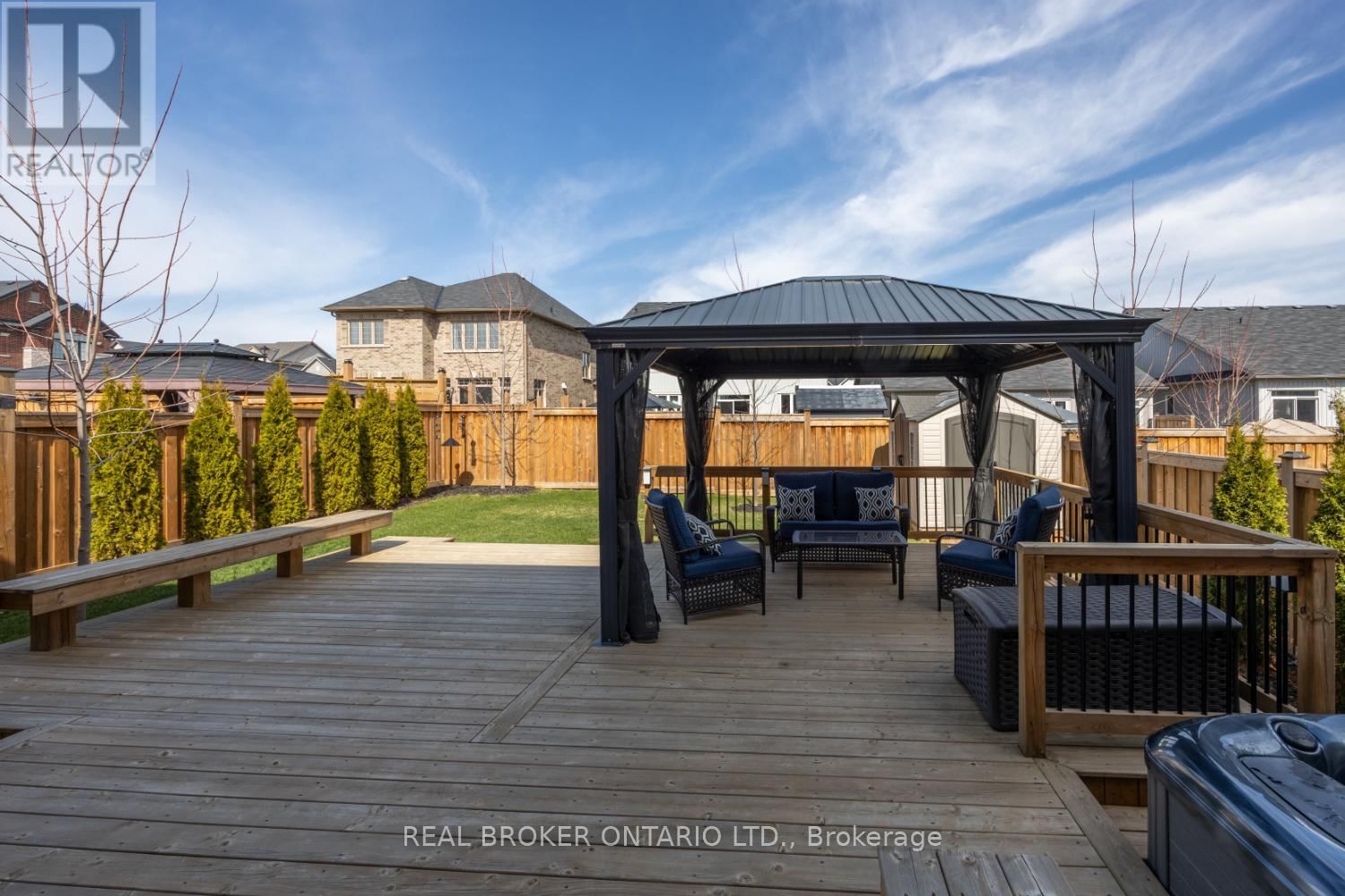 3 MELROSE DRIVE Image 36