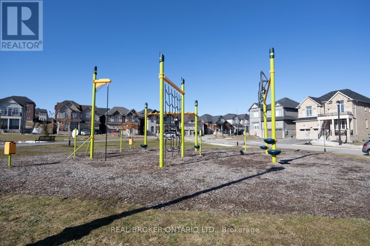 3 MELROSE DRIVE Image 46