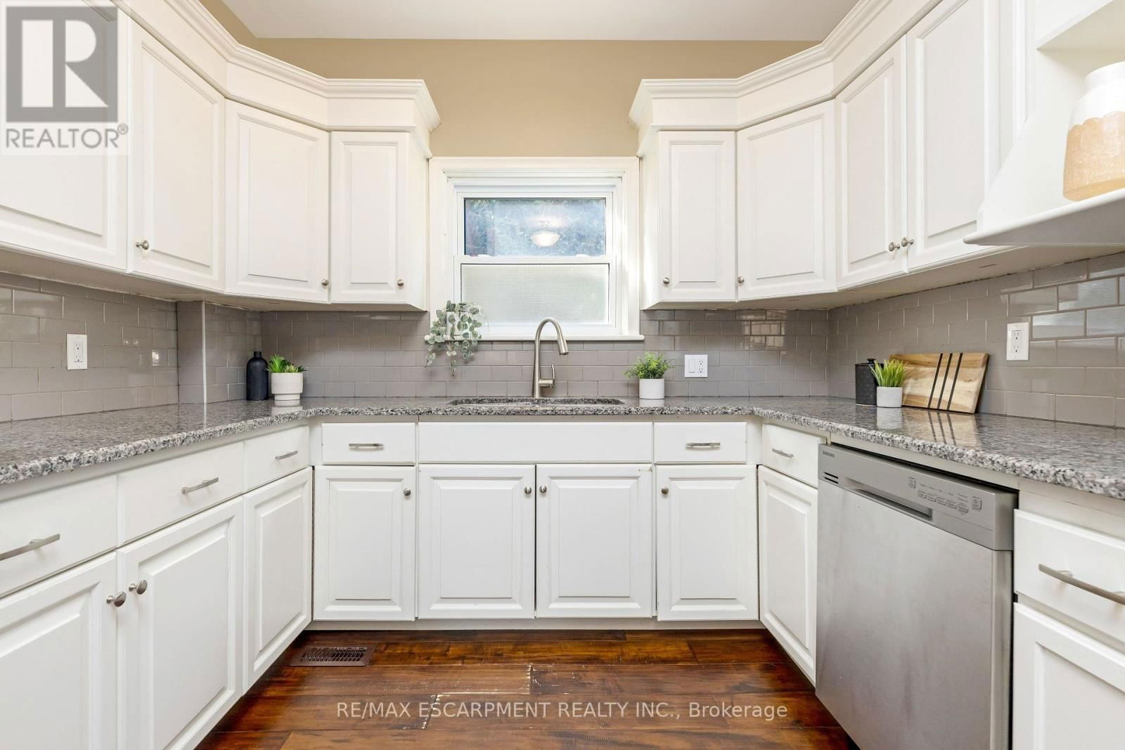 274 ALMA STREET Image 10