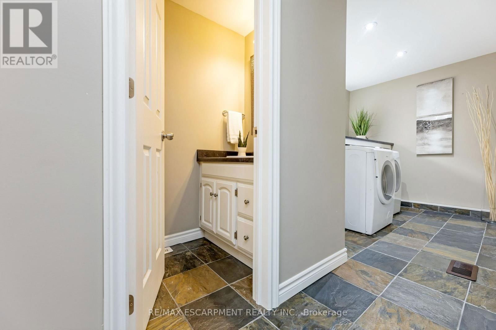 274 ALMA STREET Image 16