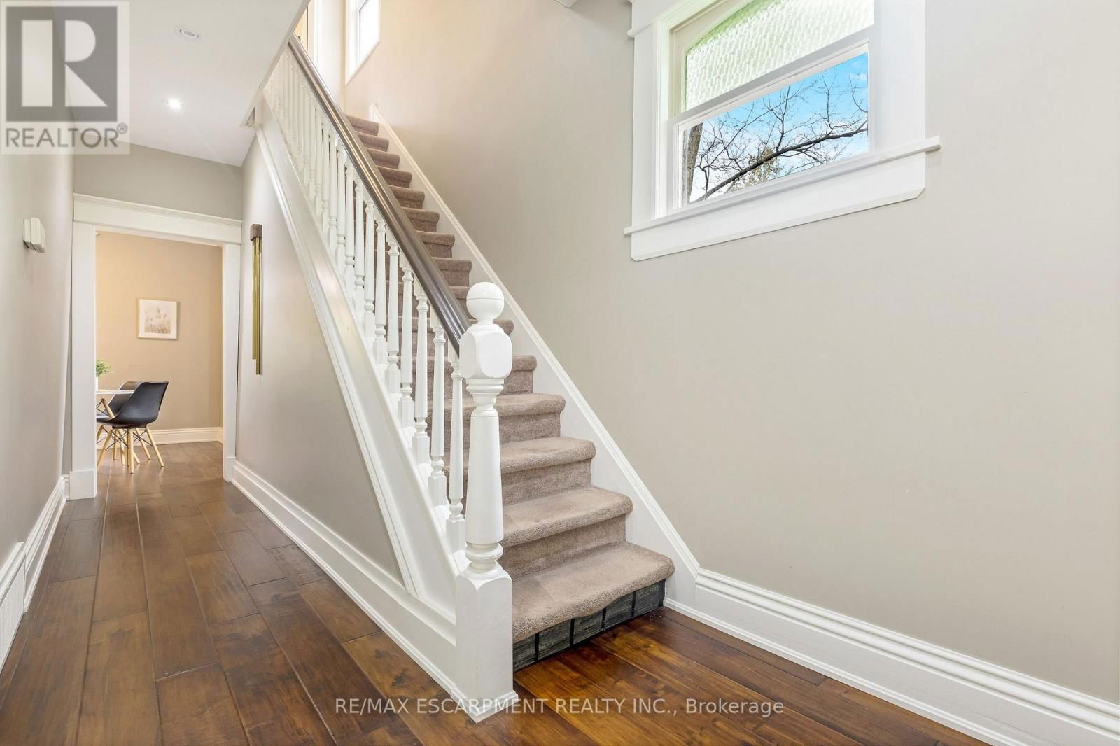 274 ALMA STREET Image 18