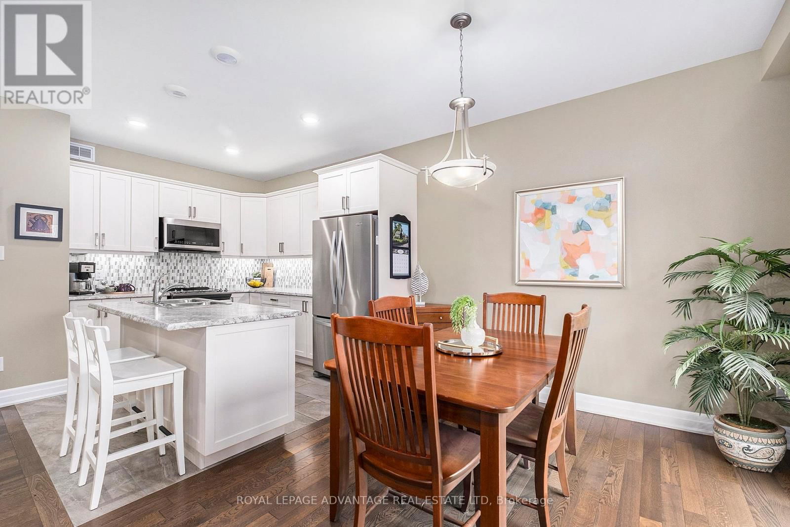 31 PERTHMORE STREET Image 11