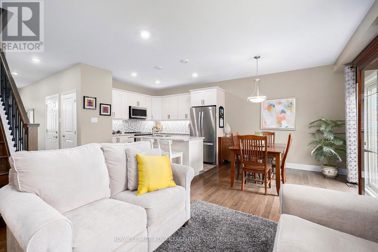 31 PERTHMORE STREET Image 14