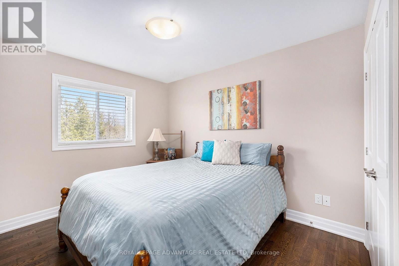 31 PERTHMORE STREET Image 24