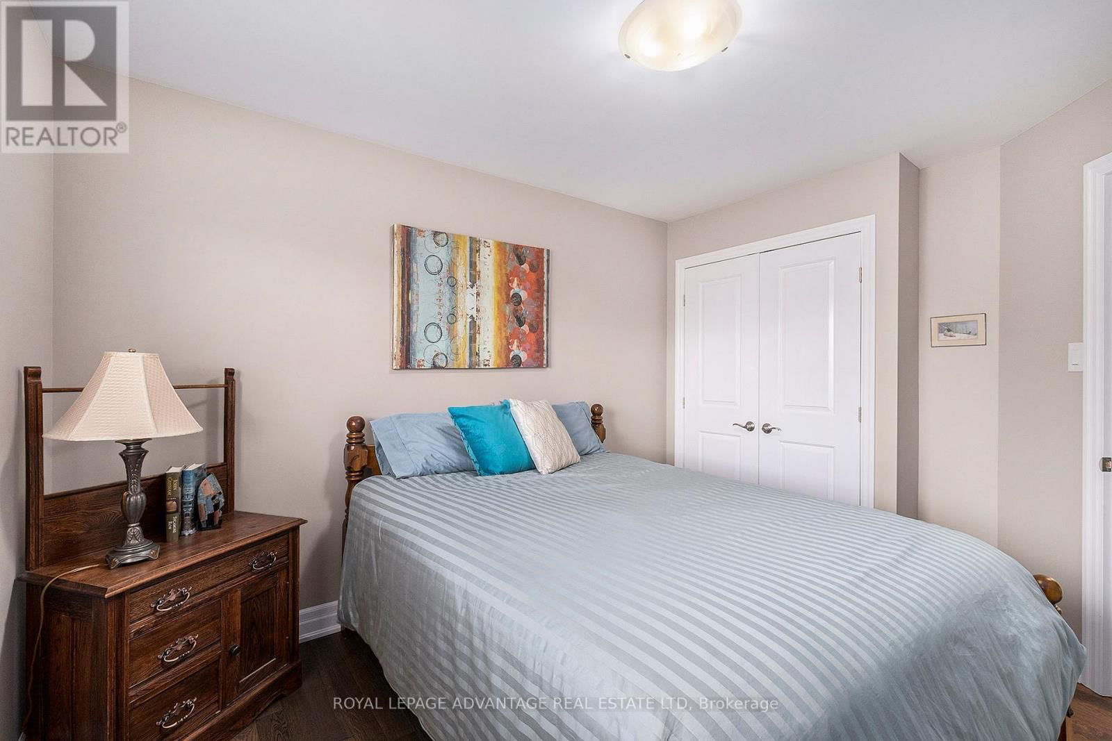 31 PERTHMORE STREET Image 25