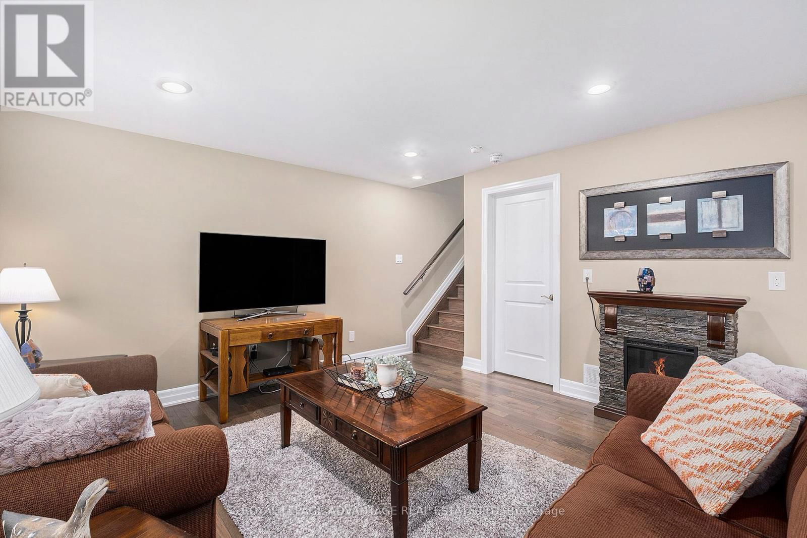 31 PERTHMORE STREET Image 30