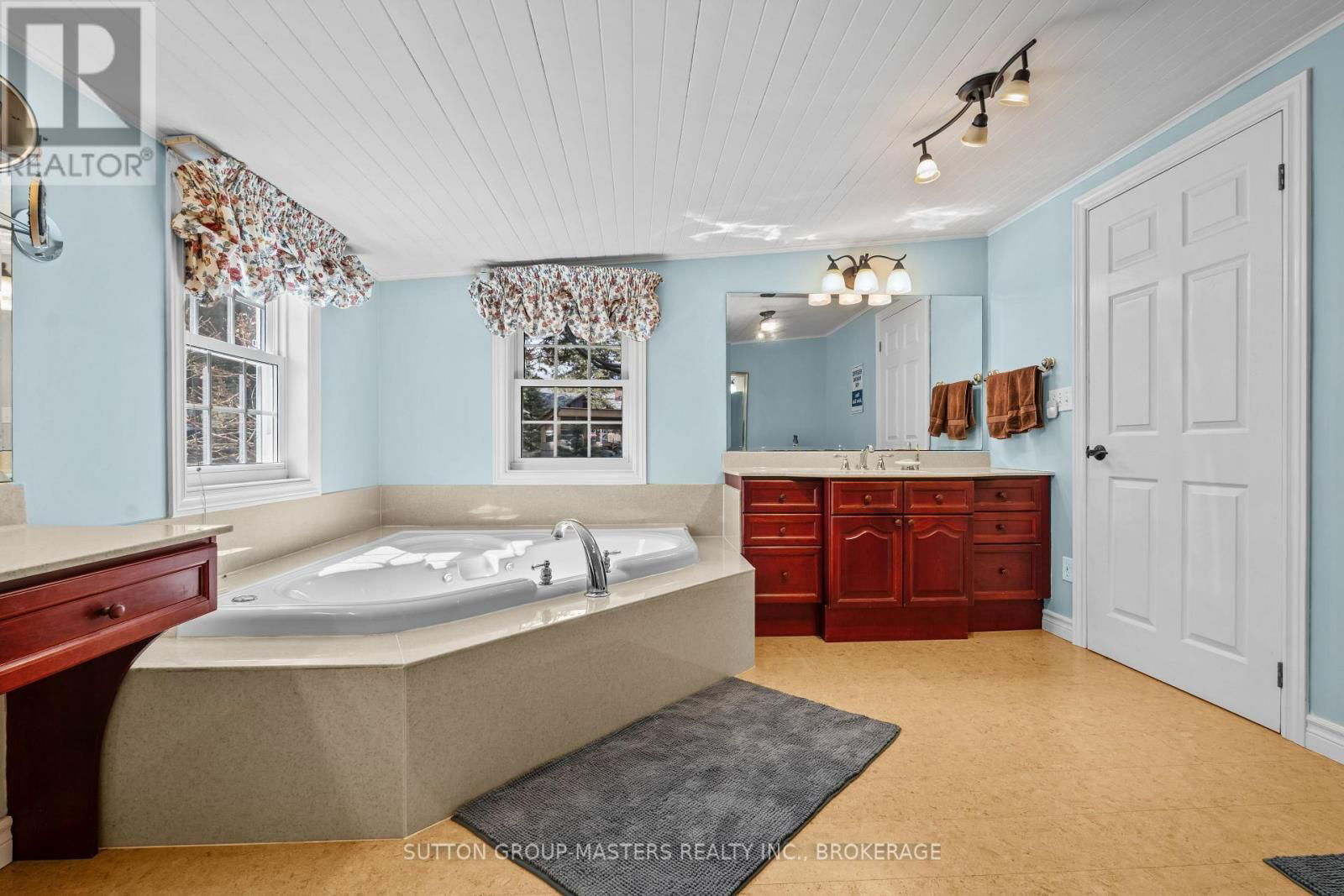 5540 BATH ROAD Image 23