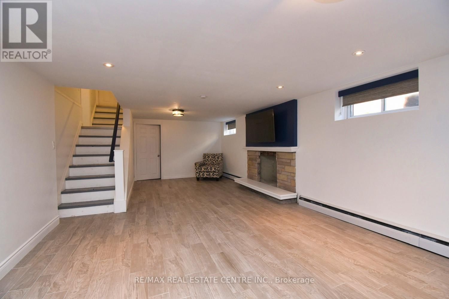 6 BRIERWOOD AVENUE Image 16
