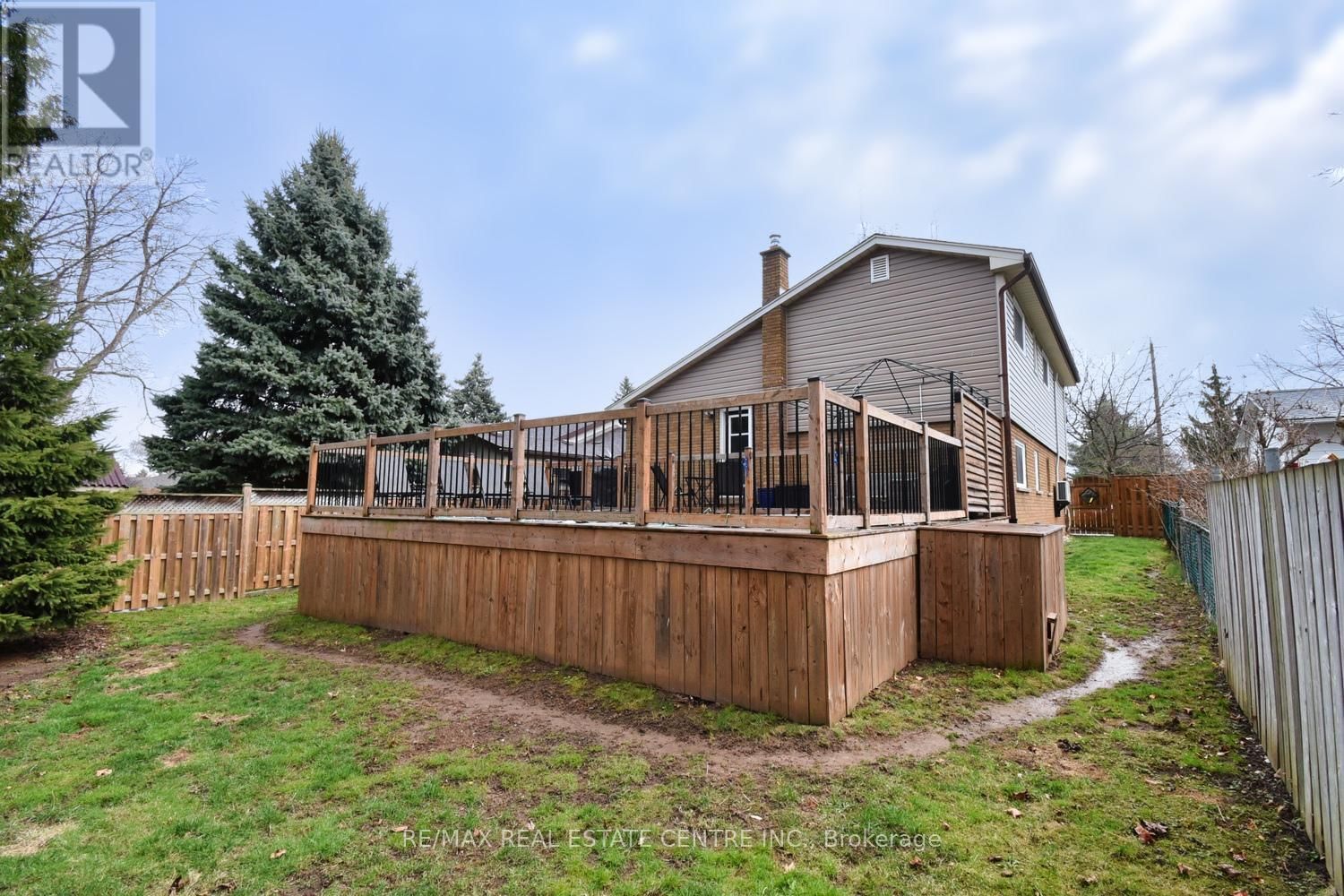 6 BRIERWOOD AVENUE Image 23