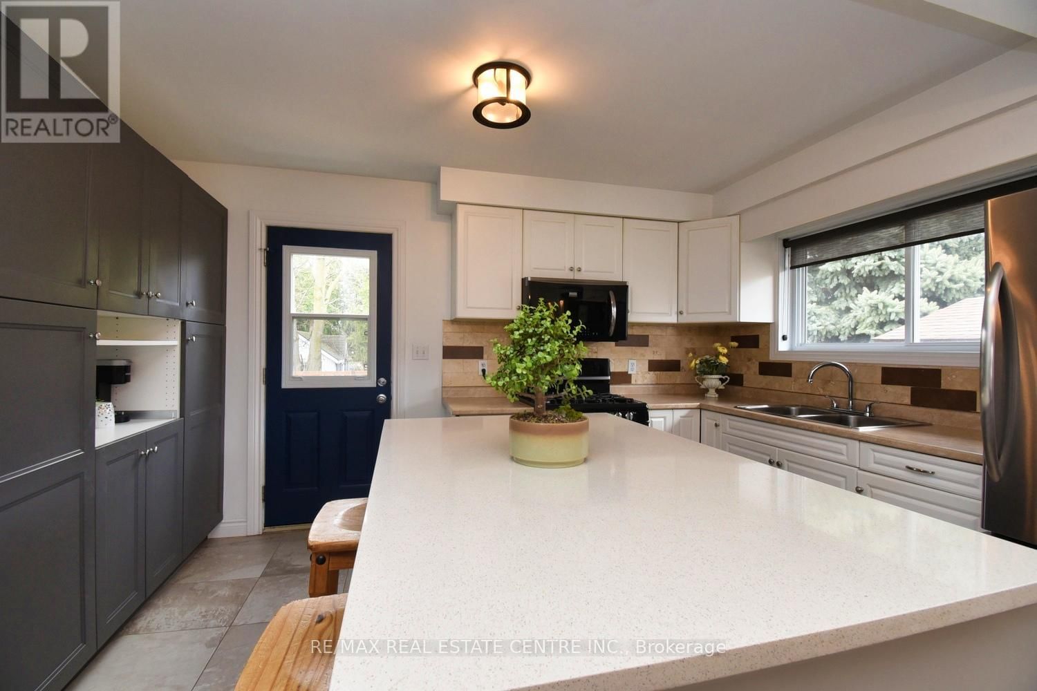 6 BRIERWOOD AVENUE Image 6