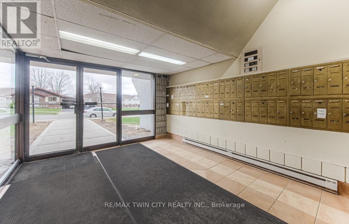 214 - 185 KEHL STREET Image 24