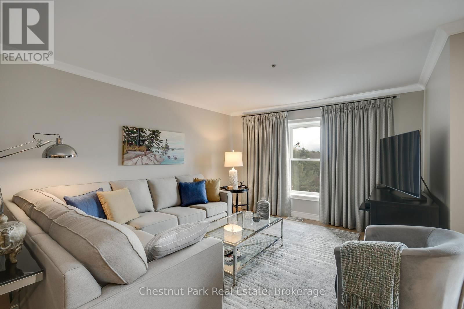 412 - 10-B KIMBERLEY AVENUE Image 2