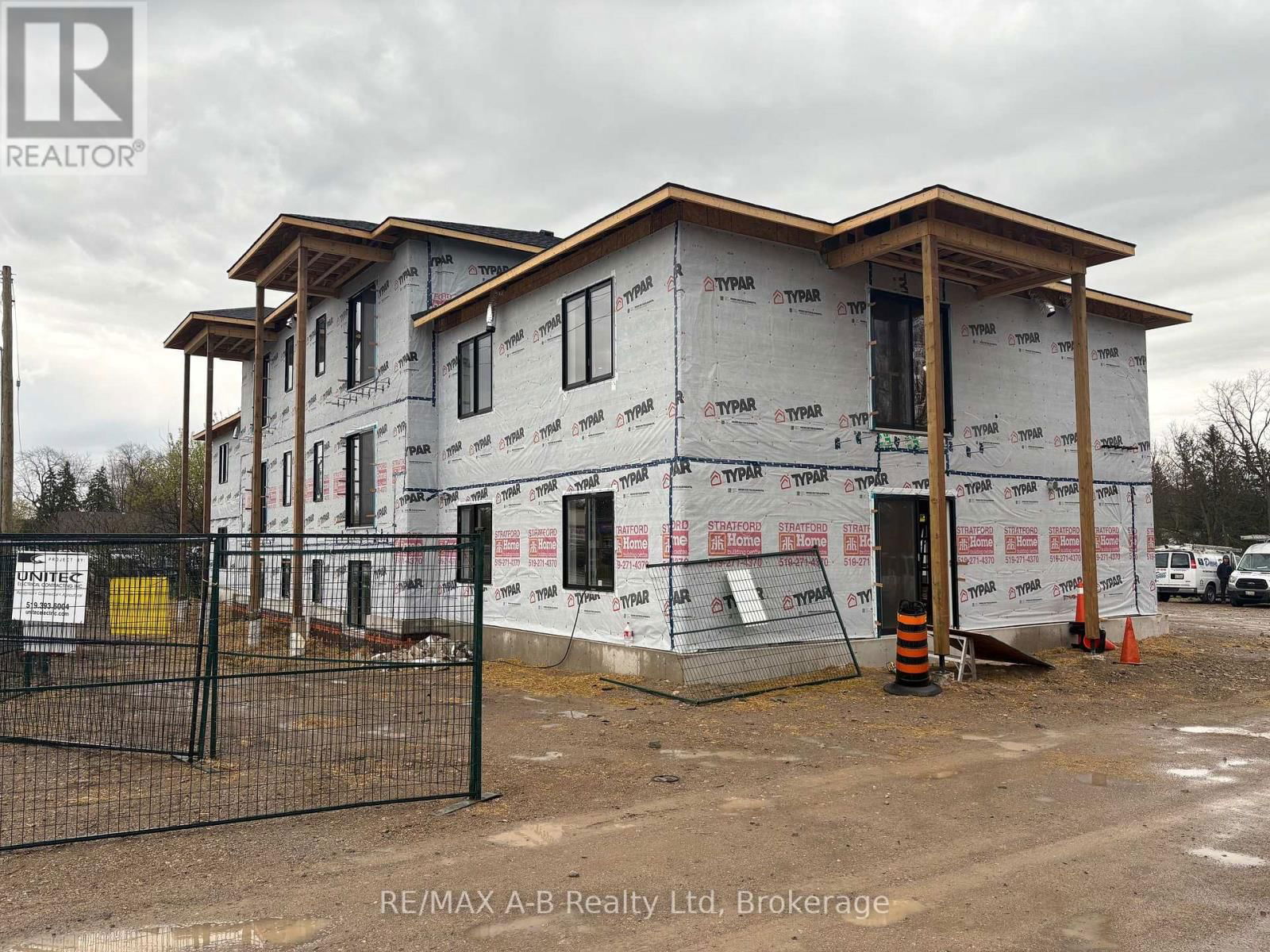 5 - 428 QUEEN STREET WEST Image 7