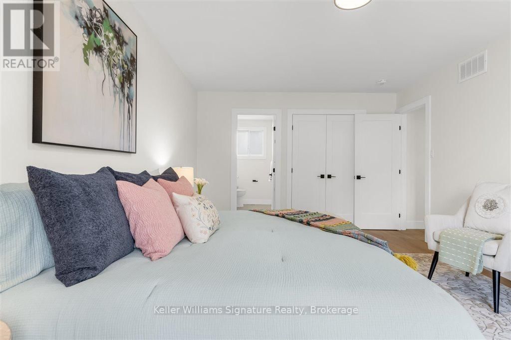 168 ALBION FALLS BOULEVARD Image 23