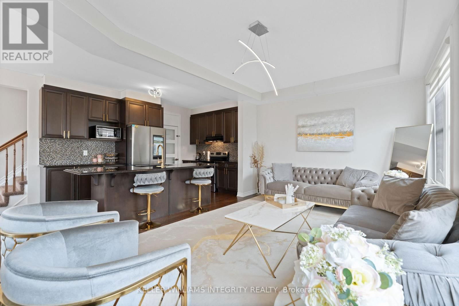 52 OXALIS CRESCENT Image 23