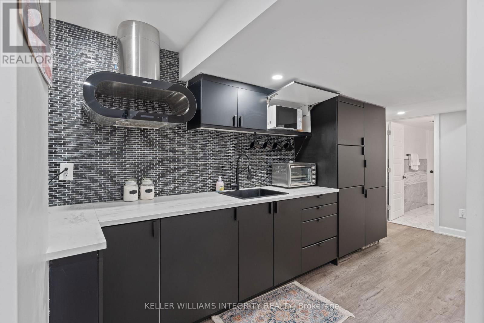 52 OXALIS CRESCENT Image 40