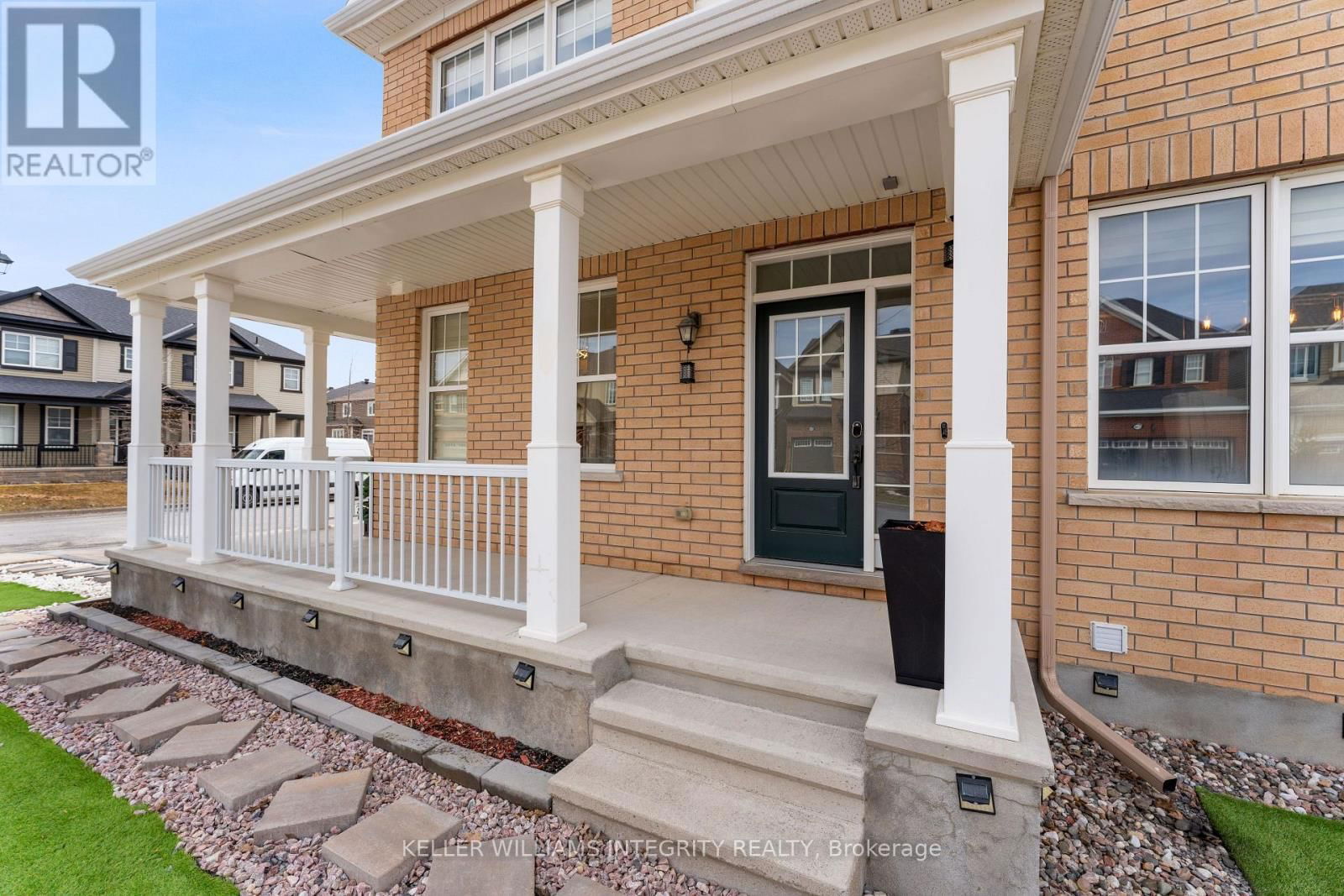 52 OXALIS CRESCENT Image 7