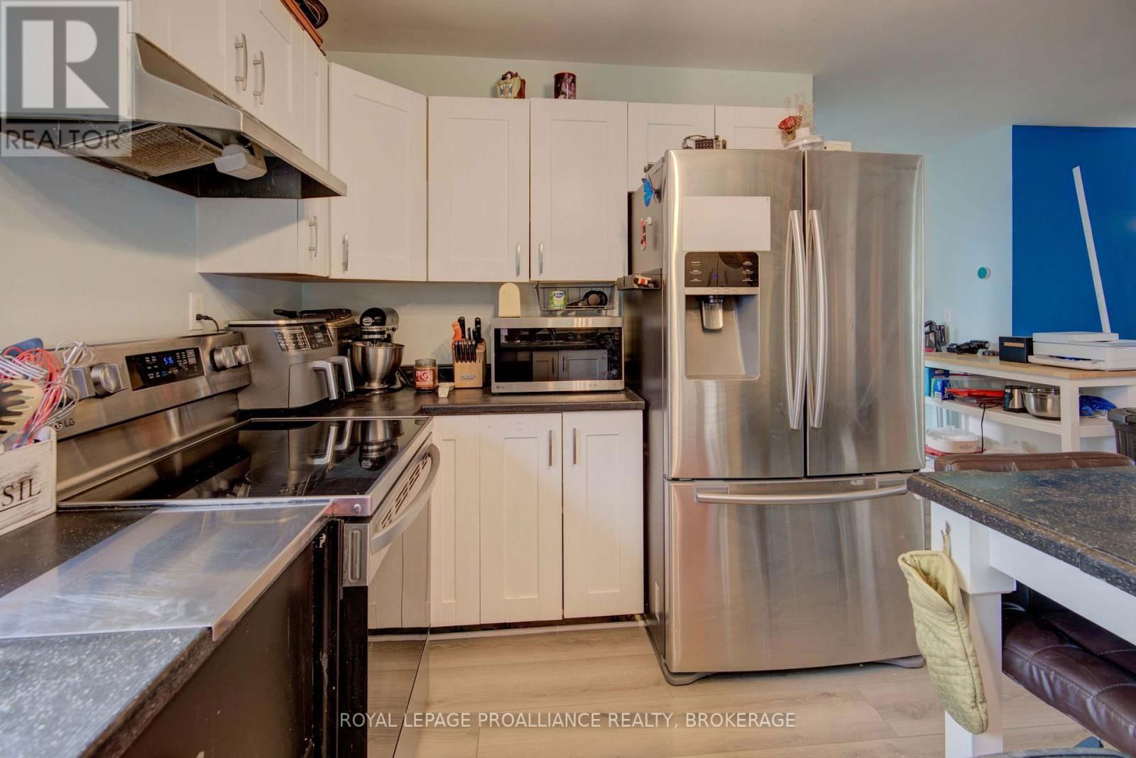 559 NINTH CONCESSION ROAD Image 19