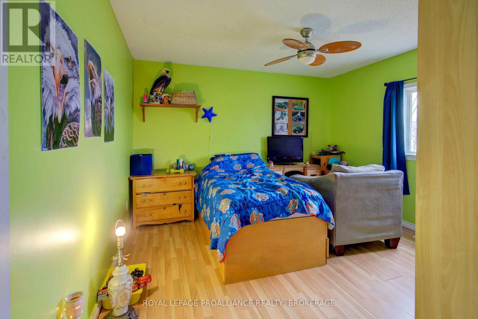 559 NINTH CONCESSION ROAD Image 36