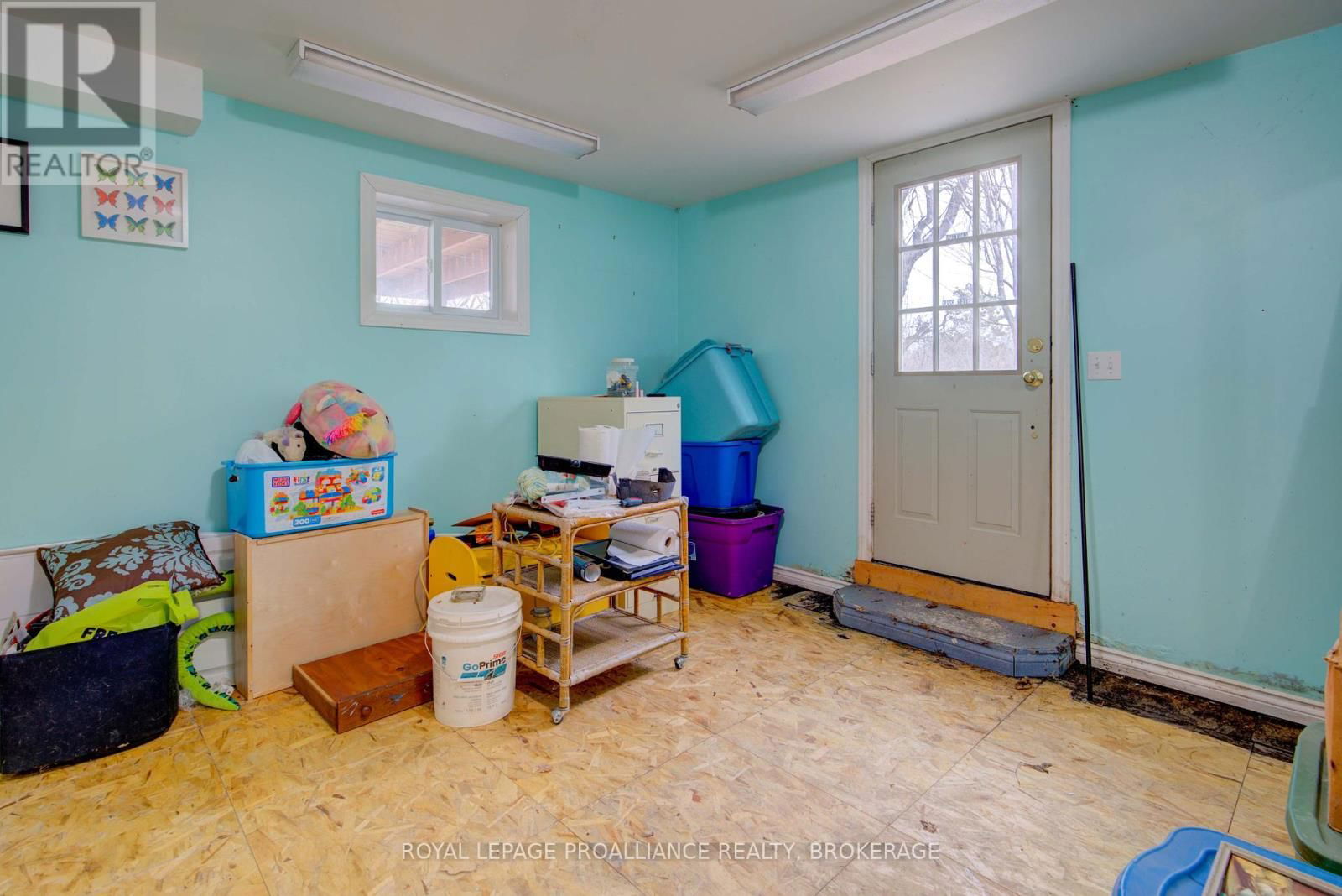 559 NINTH CONCESSION ROAD Image 44