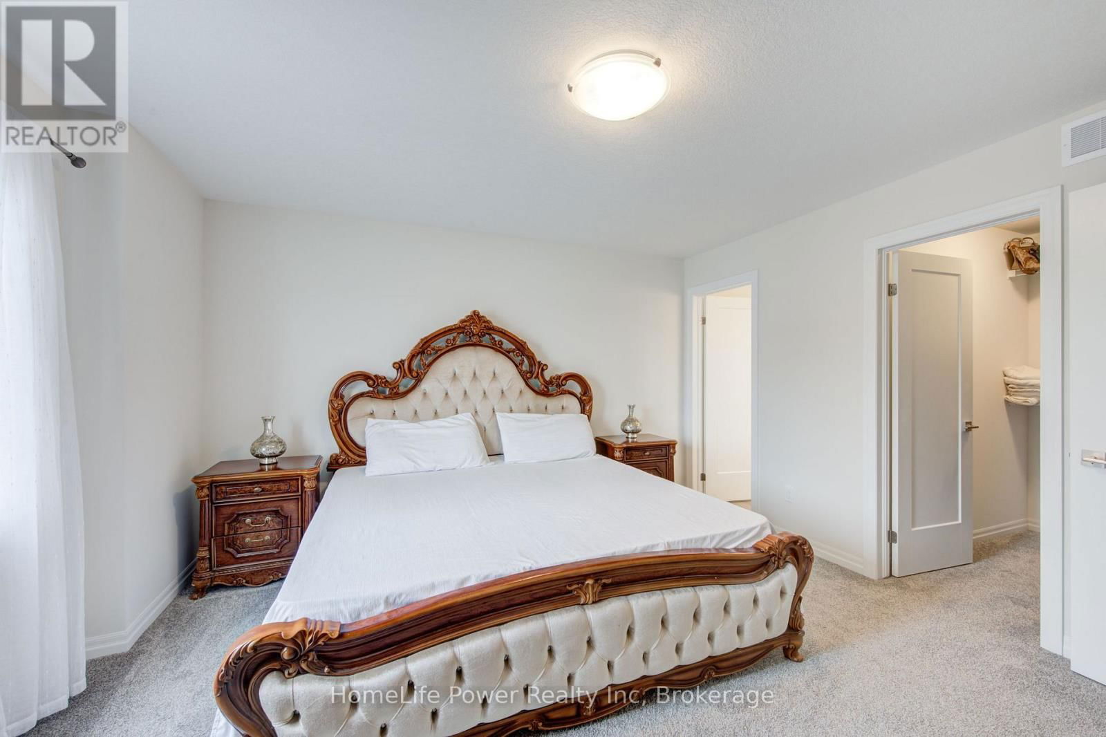 4 BRAUN AVENUE Image 28