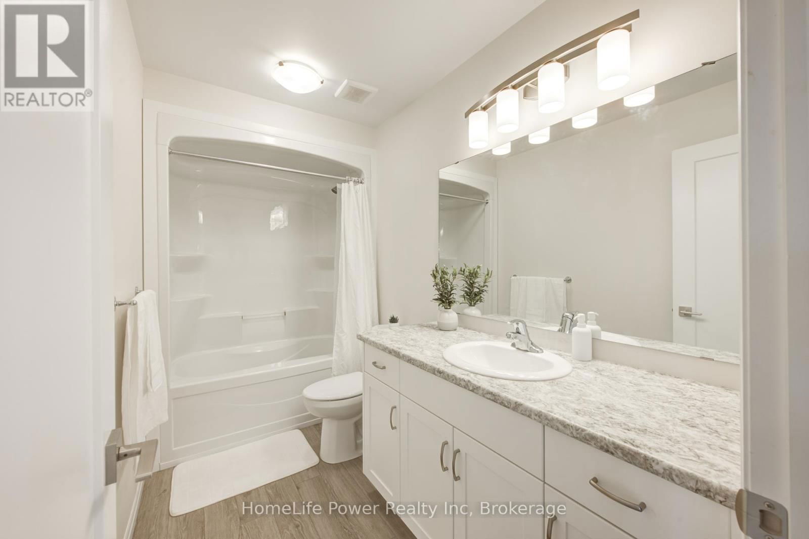 4 BRAUN AVENUE Image 32
