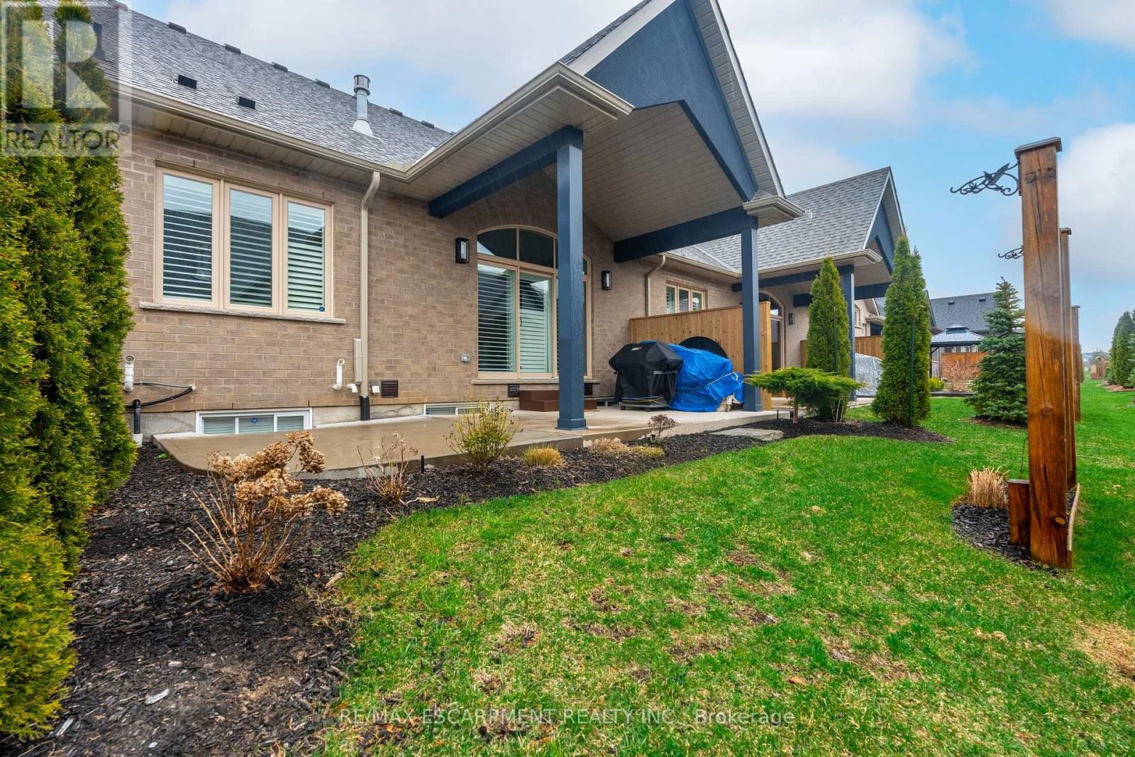 12 CARRICK TRAIL Image 27