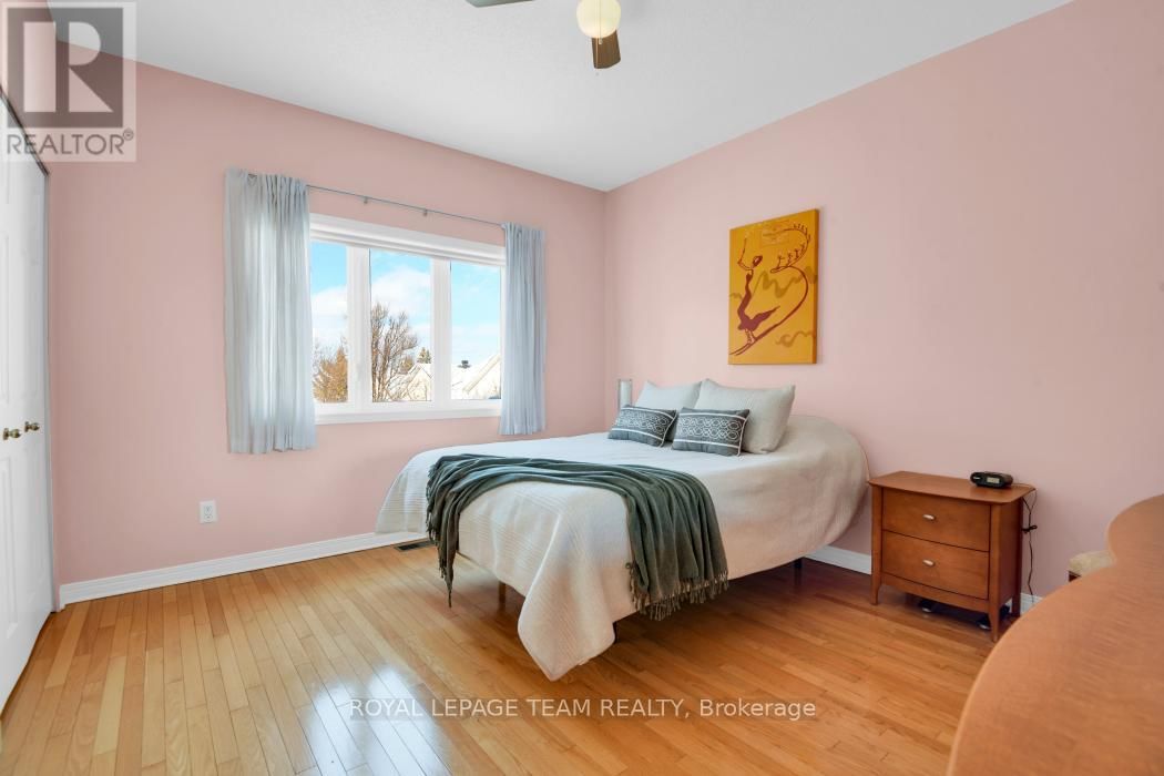1581 BELLETERRE STREET Image 15