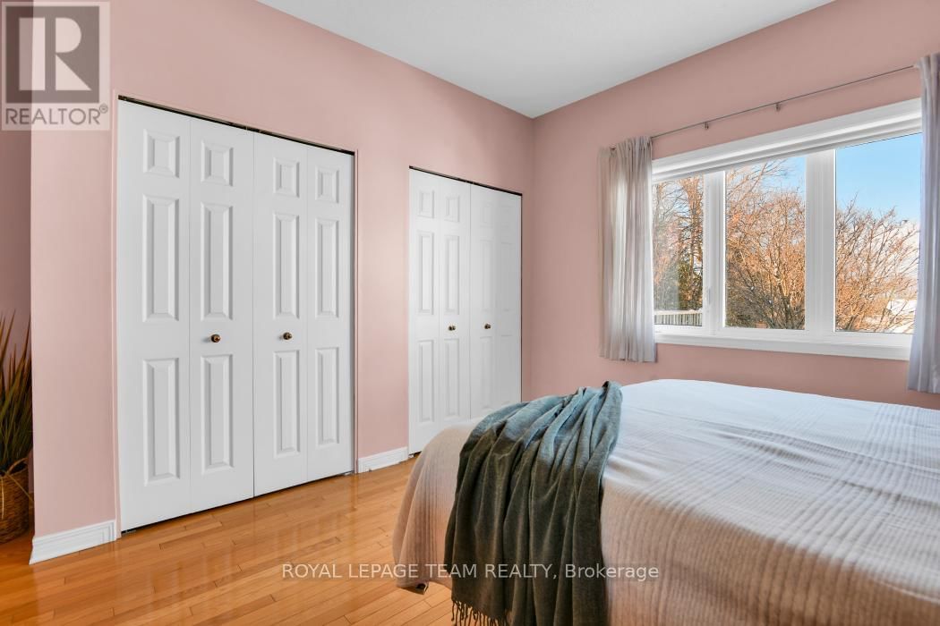 1581 BELLETERRE STREET Image 16