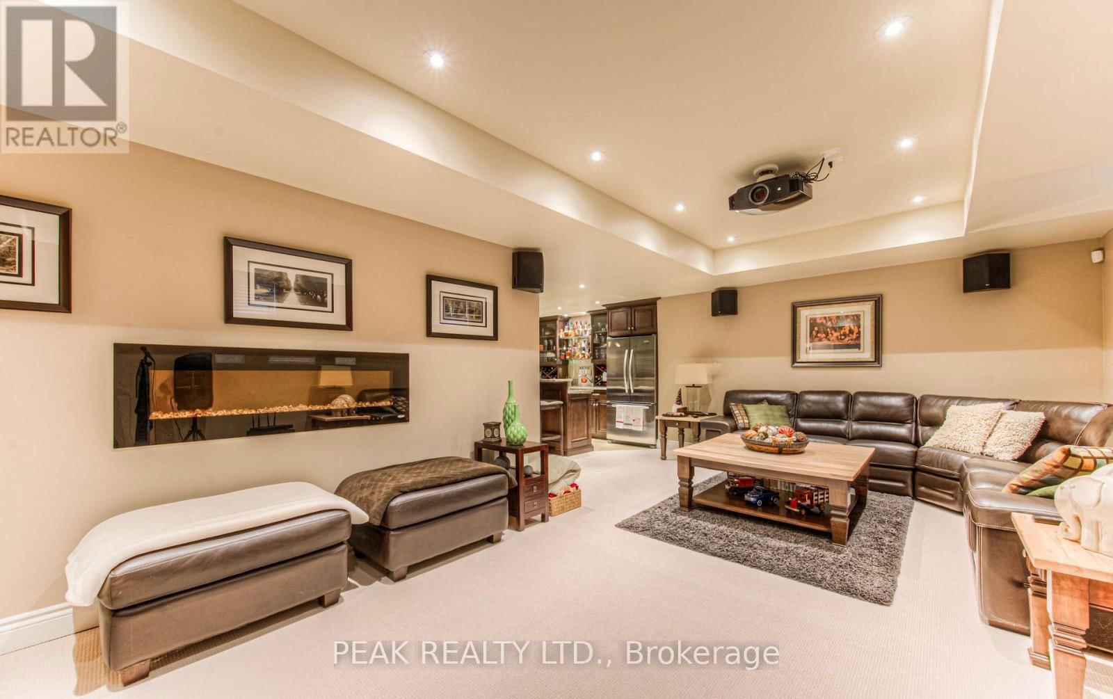 7 JOHN ROSS COURT Image 32