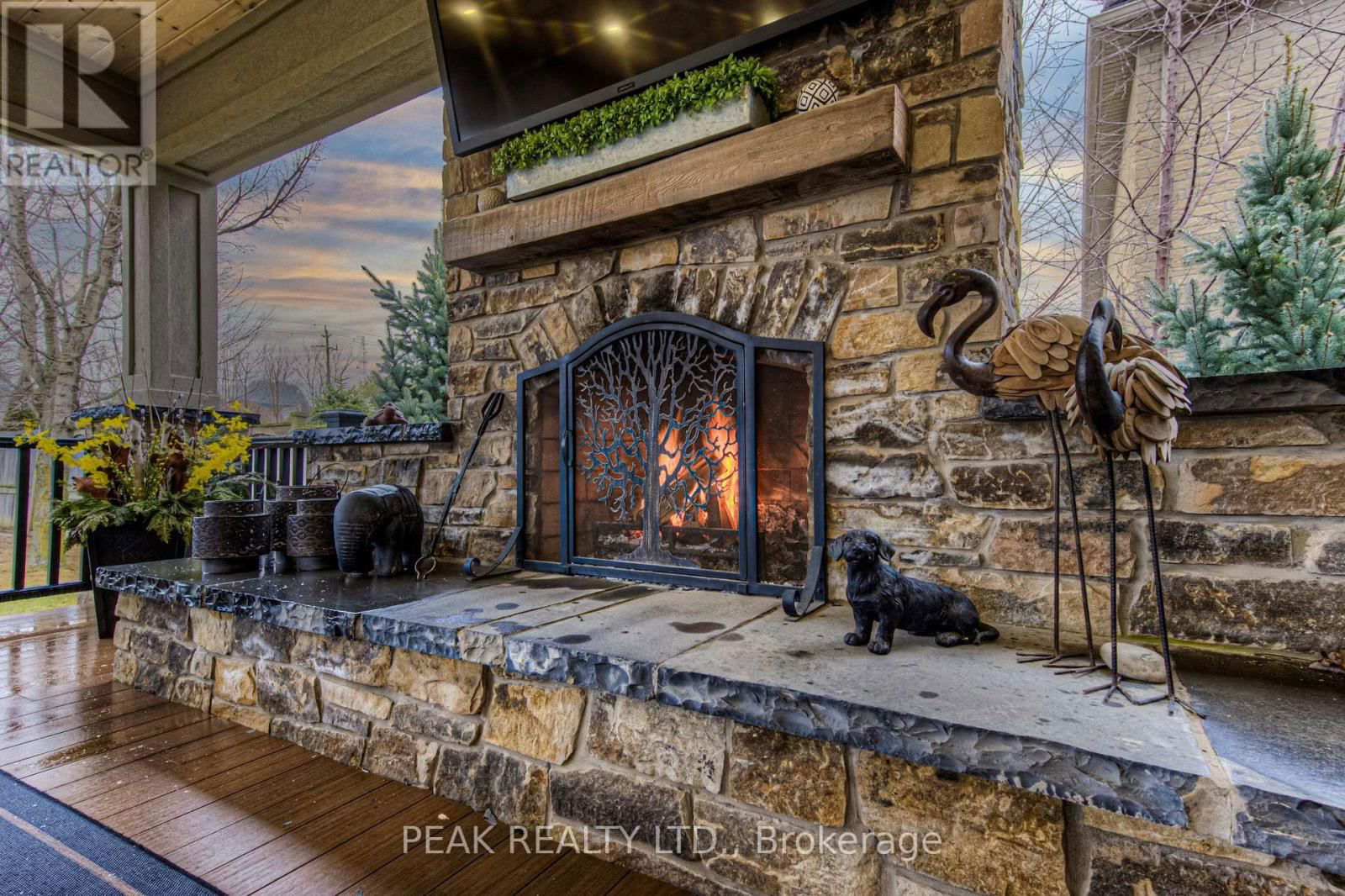 7 JOHN ROSS COURT Image 40