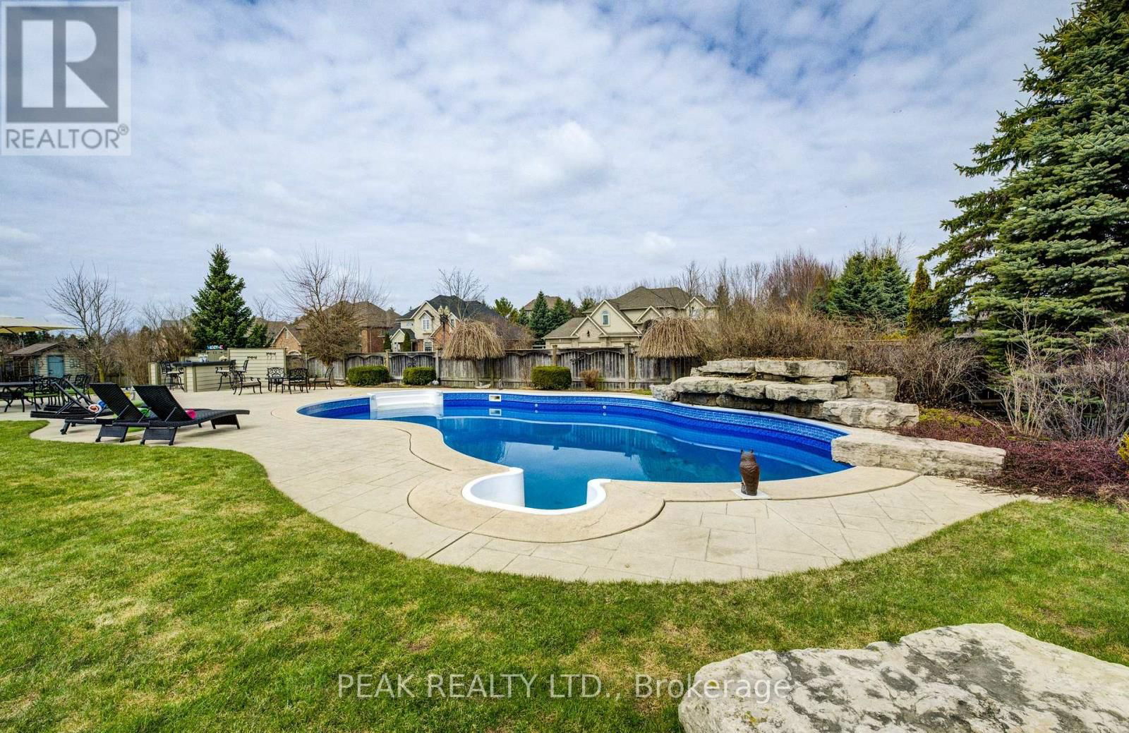 7 JOHN ROSS COURT Image 45