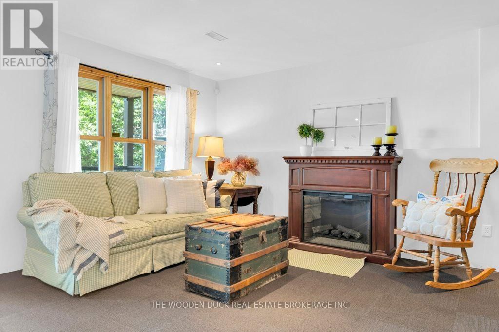 200 BLAKELY LANE Image 15